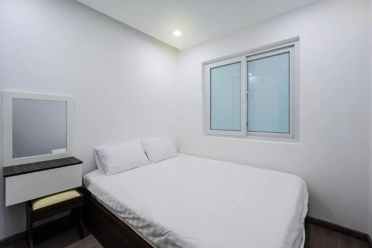 Iseaview Nha Trang Beach Apartment Vietnam
